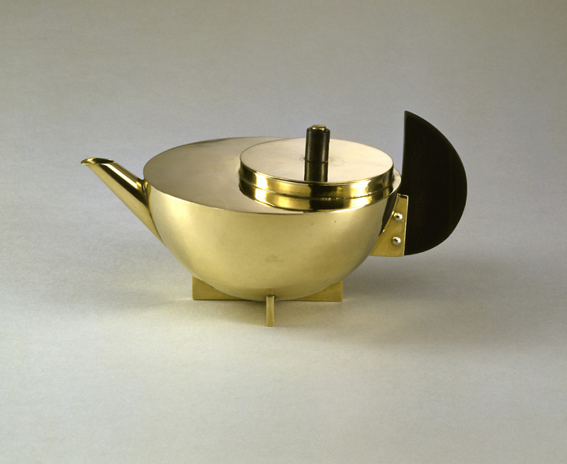 Marianne Brandt, Tea infuser (MT 49), 1924 / Bauhaus-Archiv Berlin, Photo: Gunter Lepkowski / © VG Bild-Kunst Bonn